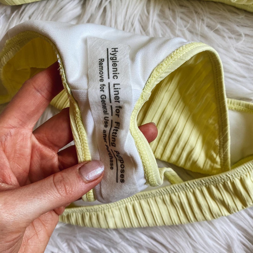 Pastel Yellow Ribbed Ruffle Bust Bikini - Picture 9 of 10